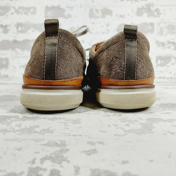 Clarks EDGEWOOD Lace Up Brown Suede Moc Toe Casual shoe - Picture 6 of 13